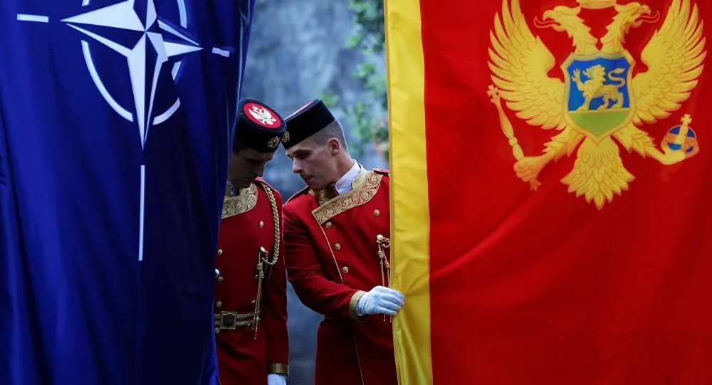 Prozapadni kurs moguće ostvariti jedino uz aktivno prisustvo SAD i EU