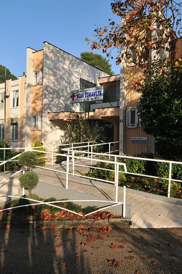 Dom zdravlja Tivat