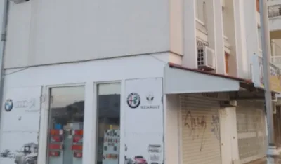 Oronule fasade u centru Bara ruglo i opasnost za građane