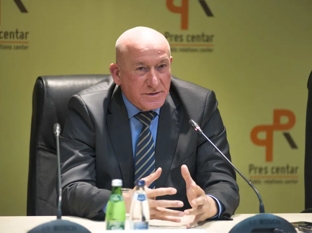 pres sdt i uprave policije