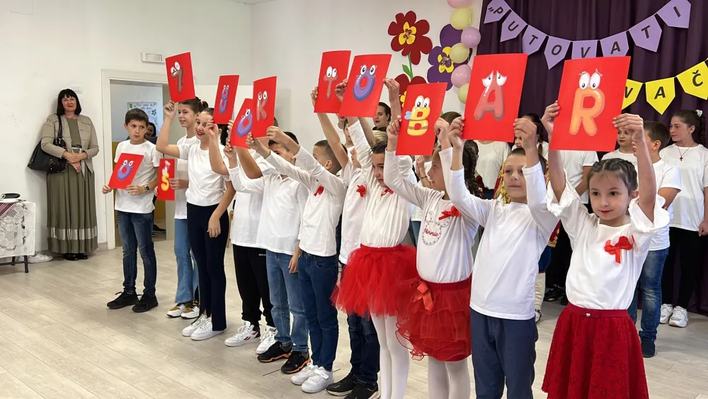 O&Scaron; 18. oktobar: Za rodjendan objavili prvi broj &scaron;kolskog lista &bdquo;Bioče&rdquo;