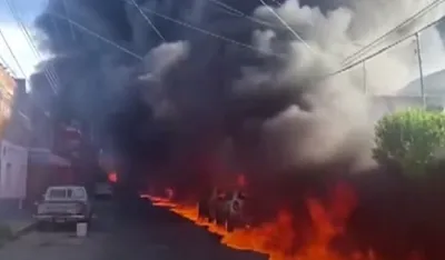 (VIDEO) Vatrena stihija gutala kuće i željeznicu
