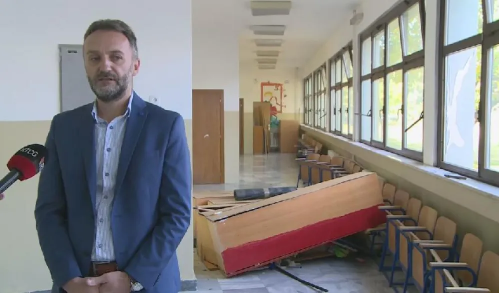 Vandali u O&Scaron; "&Scaron;tampar Makarije" polomili prozore i inventar