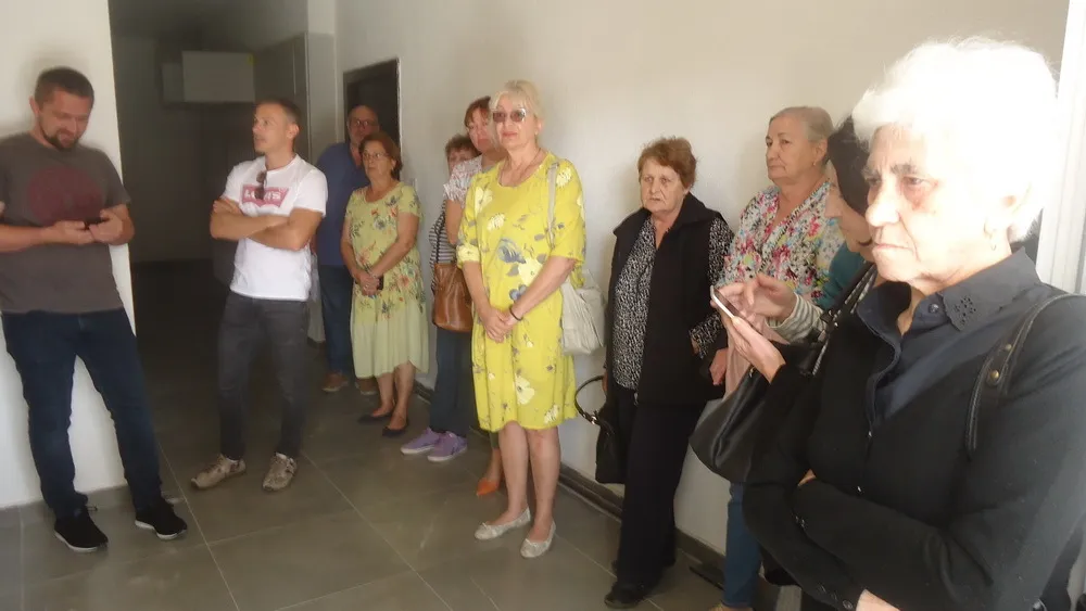 Barski penzioneri platili stanove, a ne mogu da se usele u njih