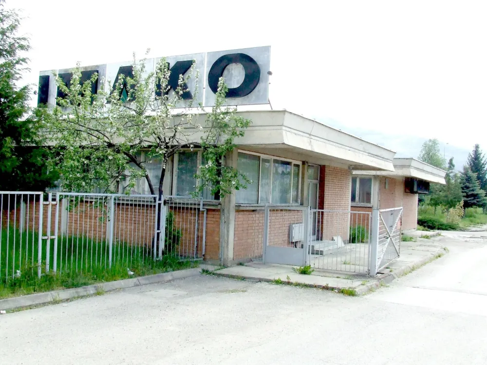 Biv&scaron;i radnici fabrike &bdquo;Imako&rdquo; traže otpremnine od po 12 hiljada eura