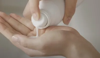 Stručnjaci obja&scaron;njavaju da li je jutarnje tu&scaron;iranje dobro za kožu