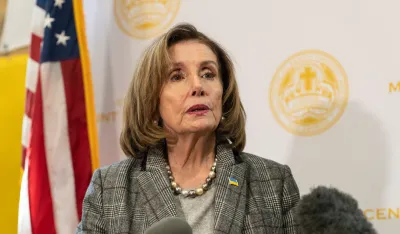 Nensi Pelosi