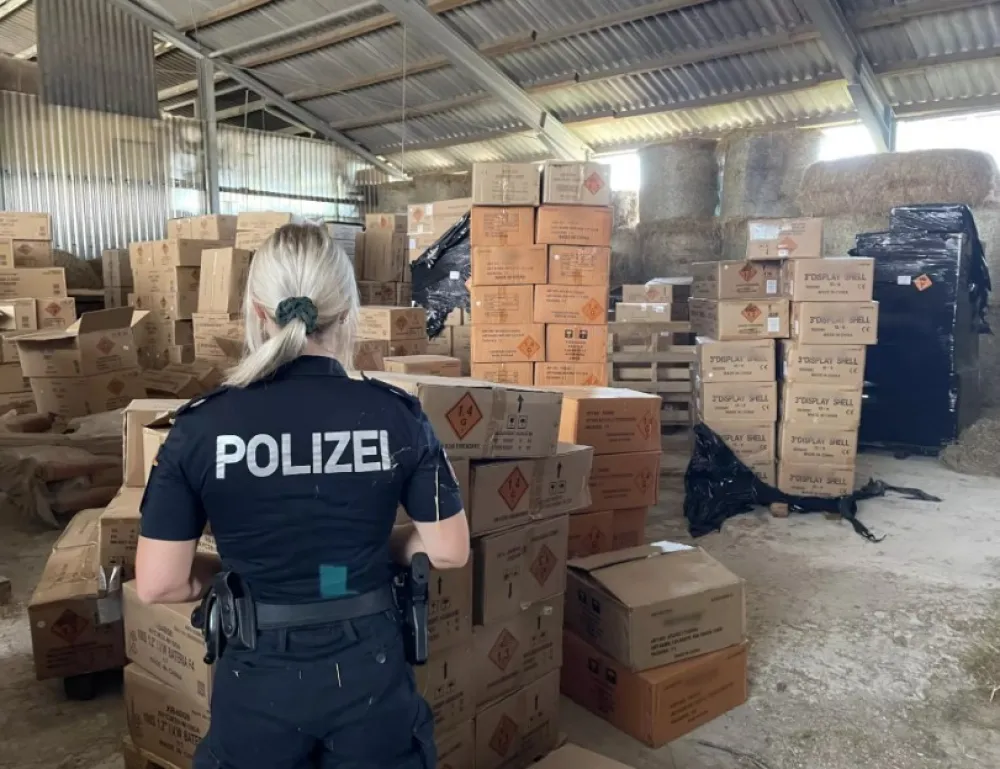 EUROPOL: Oduzeto 350 tona opasnog vatrometa, vrijedan 25 miliona eura