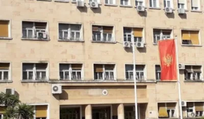 MUP: Isporuka registarskih tablica tokom iduće sedmice