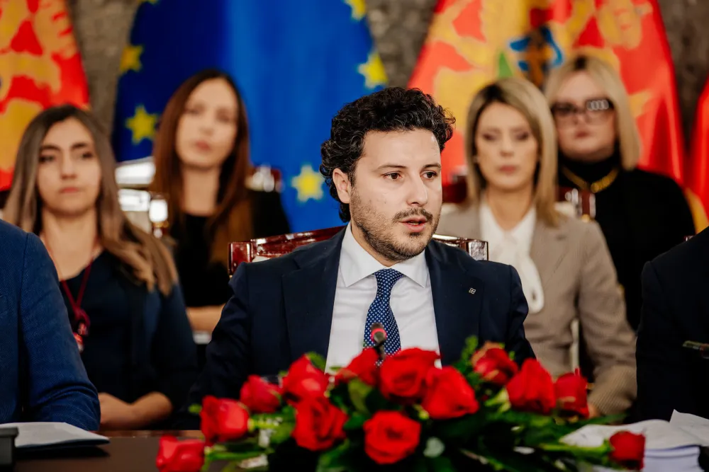 foto: Vlada Cg