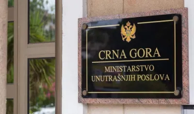 MUP: Počela isporuka registarskih tablica