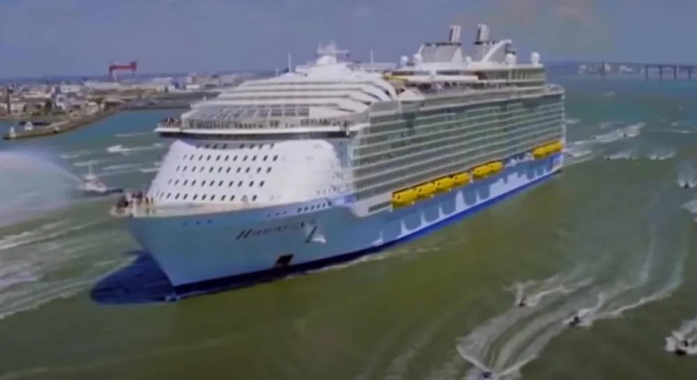Kruzer Harmoni of the Seas