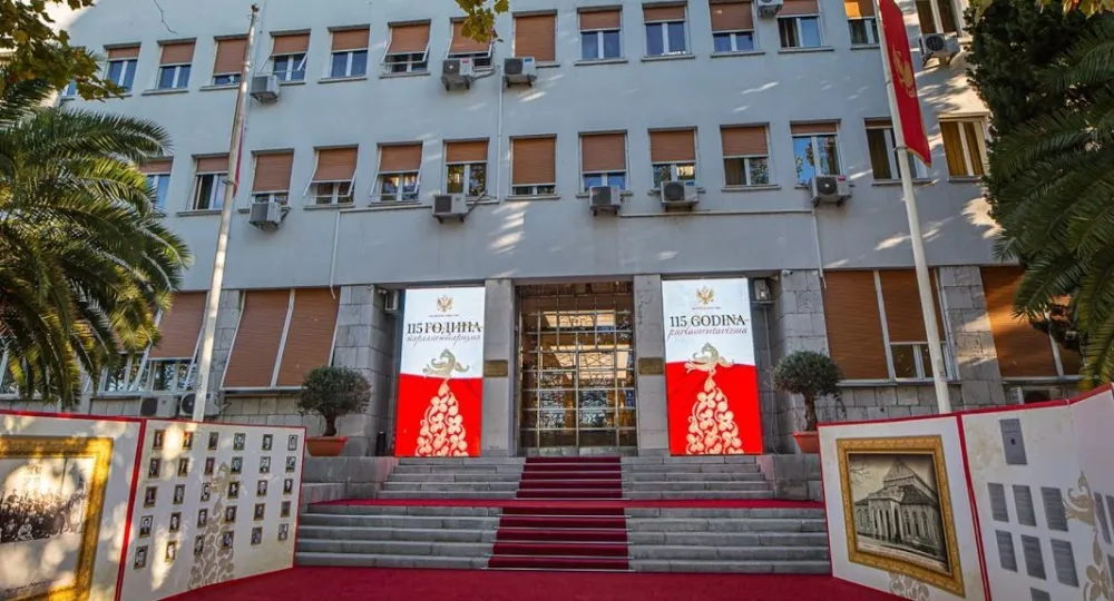 Poslanici sa ekspertima Venecijanske komisije o Ustavnom sudu