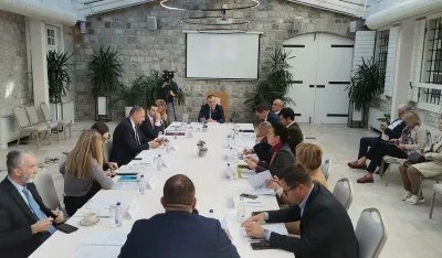 Okrugli sto o Institutu i bolnici Meljine: Preduzeća se gase, a država sprema studiјu