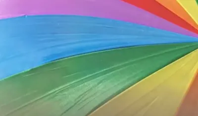 Rusija: Usvojen poo&scaron;treni zakon o zabrani promocije LGBTQ prava