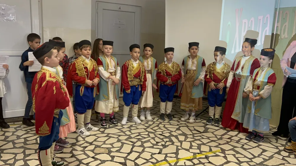 (VIDEO) U O&Scaron; &bdquo;Vuk Karadžić&rdquo; učili kako su živјeli na&scaron;i preci