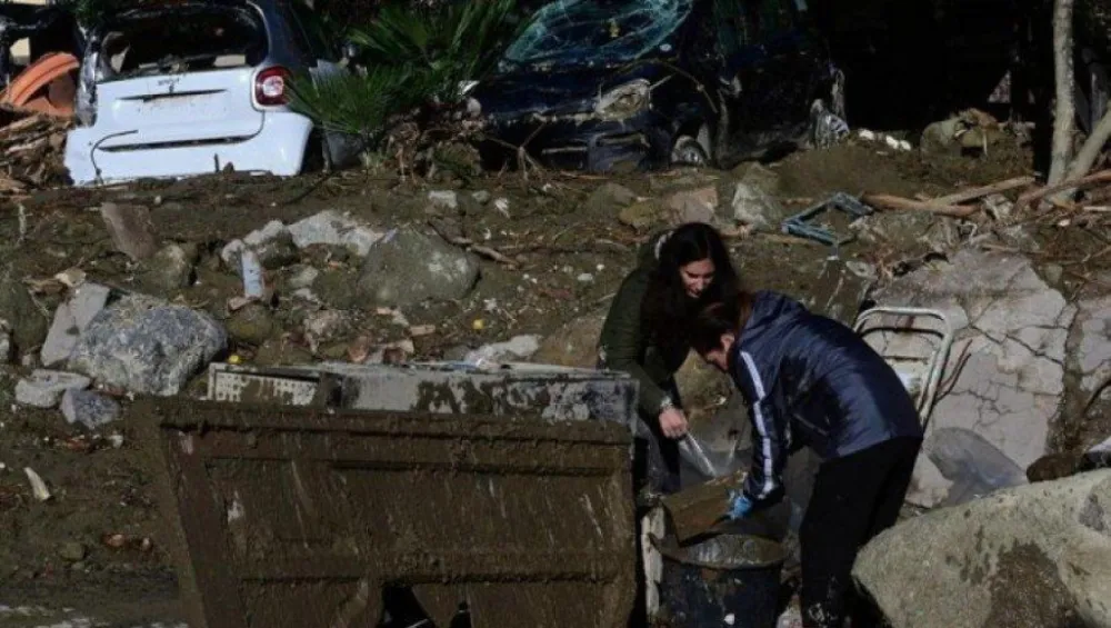 FOTO: EPA, klizi&scaron;te u Italiji, arhiva