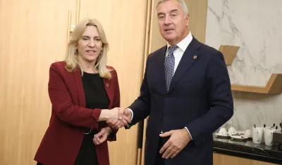 Đukanović na marginama Samita u Tirani