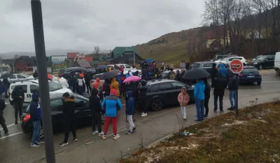 Sa protesta na Žabljaku poručeno: Od 100.000 divljih obјekata na udaru samo vikendice