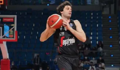 Milo&scaron; Teodosić