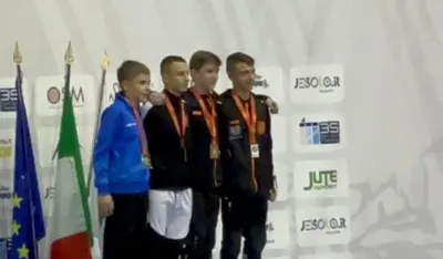 Jusuf Saljiu na pobjedničkom postolju