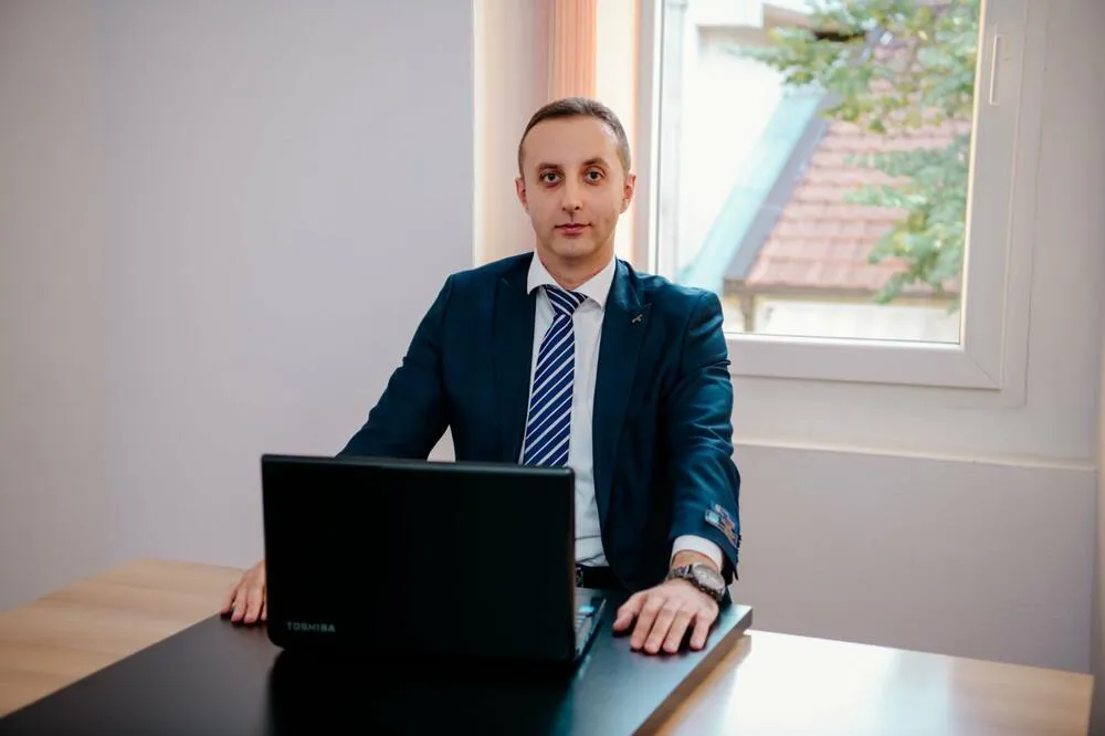 Milo&scaron; Popović