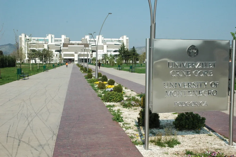 Evakuisane zgrade Rektorata i tehničkih fakulteta: Lažna dojava o bombama