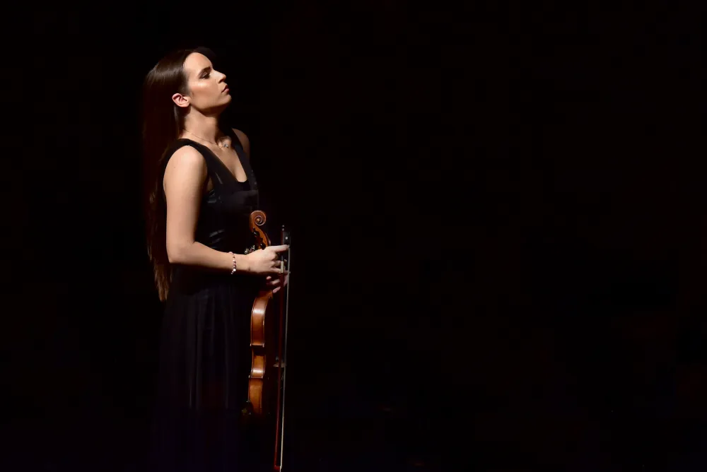 Potpuno posvećena violi