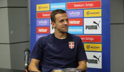 Nemanja Maksimović