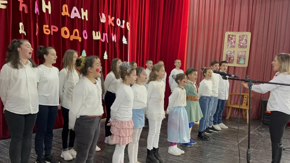 (VIDEO) "Slovo sa stiјene" za 65 godina &scaron;kole