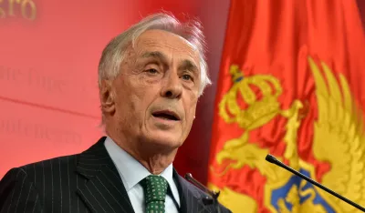 Miodrag Lekic, Sastanak parlamentarne vecine oko formiranja nove vlade