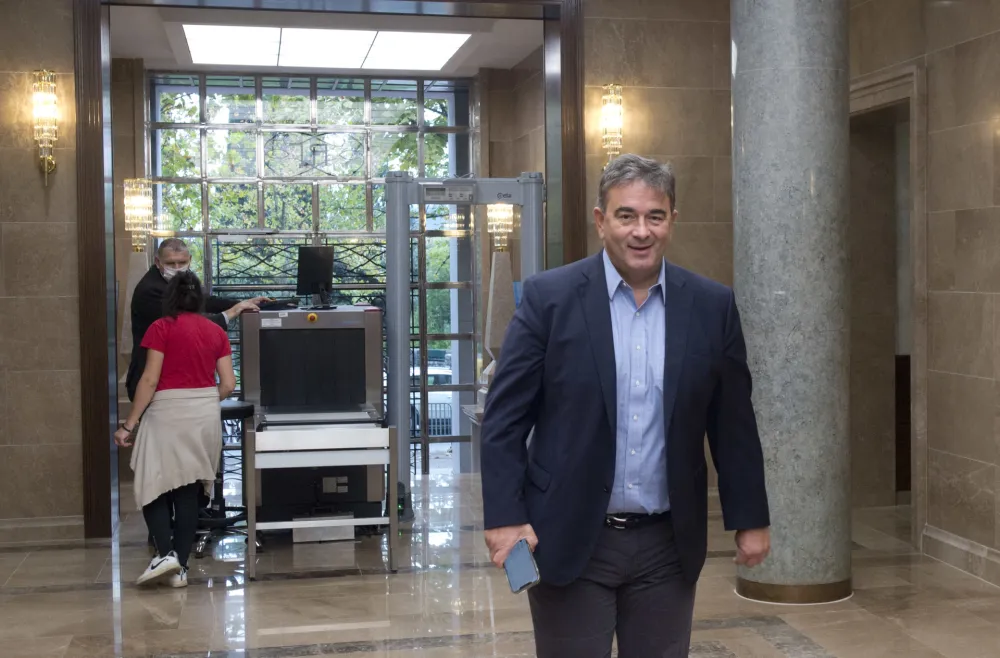 Sastanak parlamentarne vecine, Nebojsa Medojevic