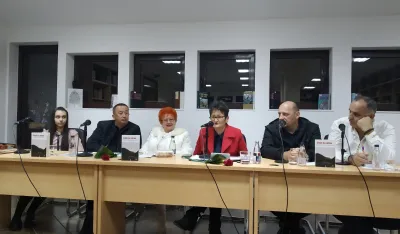 Pisati iz potrebe, a ne zbog trenda