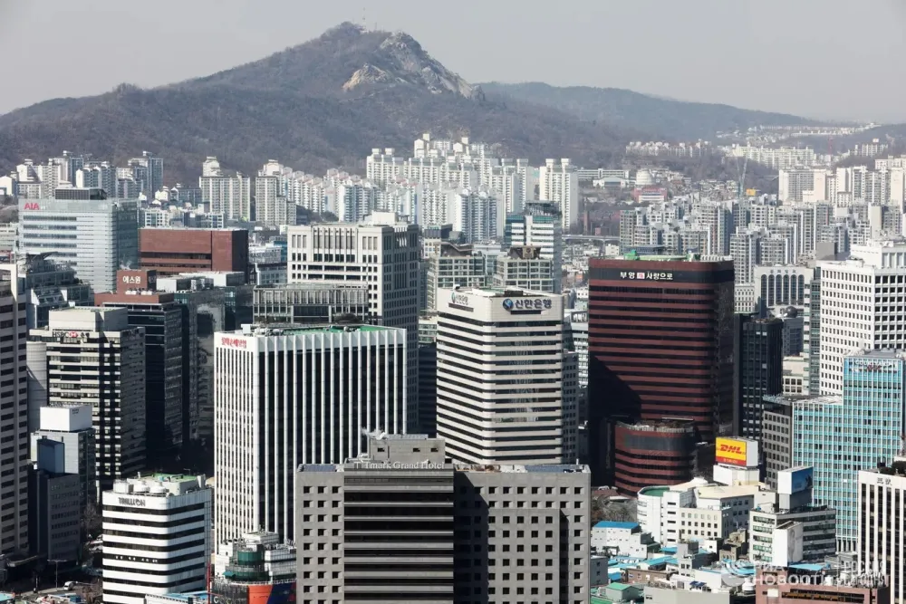 Južna Koreja pucala kao upozorenje