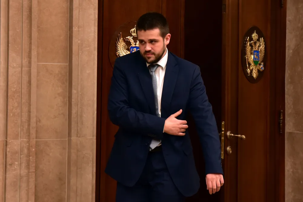 Milos Nikolic, Skupstina Crne Gore