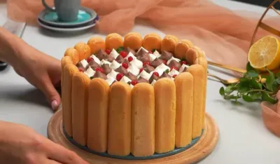  Новогодишња маркиза 