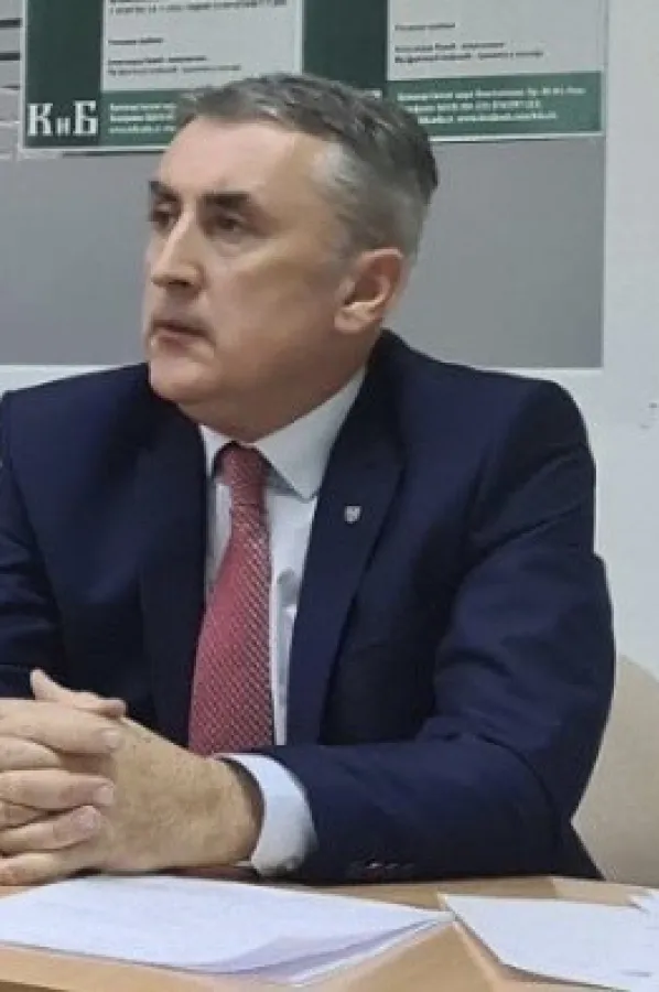 Veselin Konatar upozorava na ogromne bezbјednosne izazove: Crna Gora klizi u kolaps