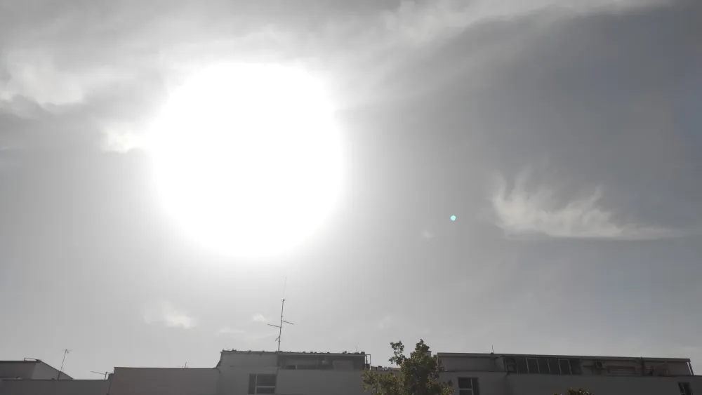 Sjutra promjenljivo oblačno, do 12 stepeni