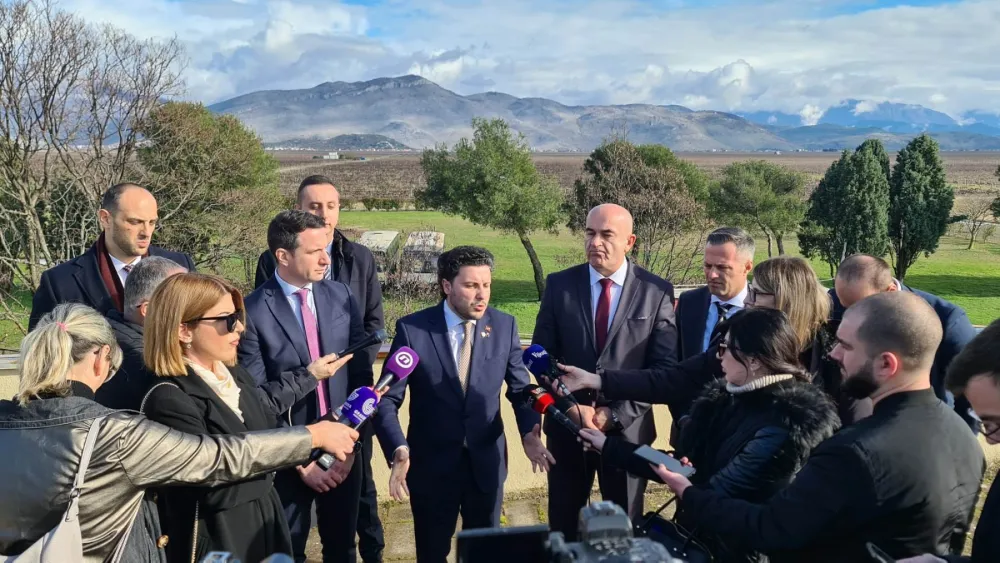 Abazović u posjeti Plantažama