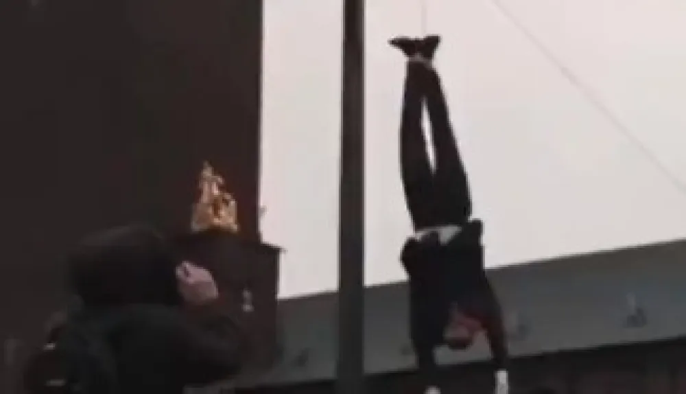 (VIDEO) Turska istražuje vje&scaron;anje Erdoganove lutke na mostu u Stokholmu