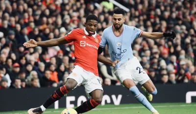 Sa meča Junajted - Siti