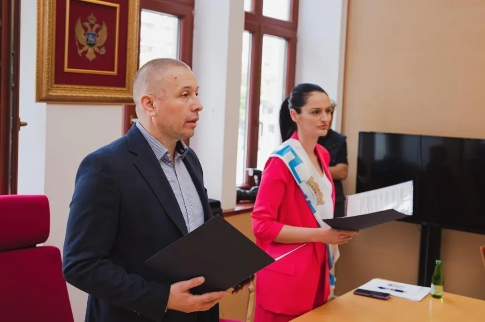 Matičari traže status službenih lica