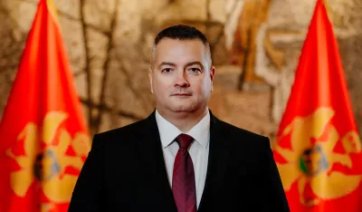 Адријан Вуксановић