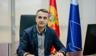 Веселин Мићановић