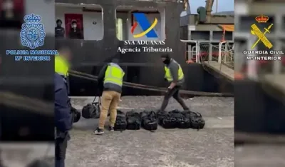 (VIDEO) Uhap&scaron;eno petnaest osoba: Brodom &scaron;vercovali 4,5 tone kokaina