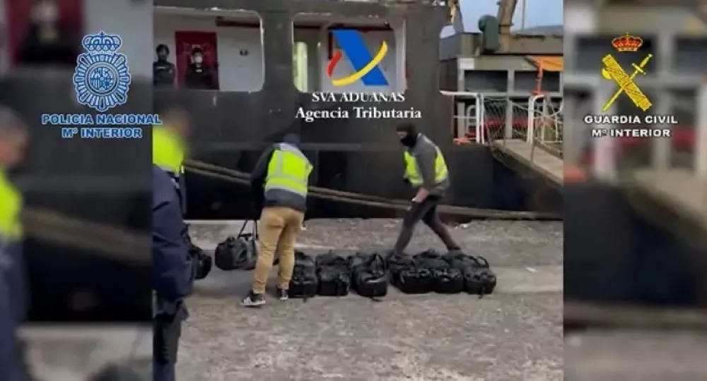 (VIDEO) Uhap&scaron;eno petnaest osoba: Brodom &scaron;vercovali 4,5 tone kokaina