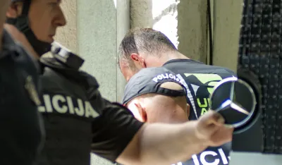 KONTROLA OPTUŽNICE: Lazović i grupa pred sudom 30. januara