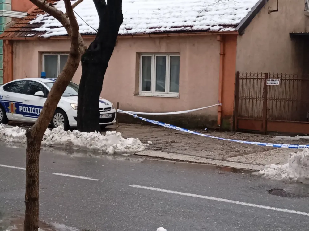 U Nik&scaron;iću bačena eksplozivna naprava