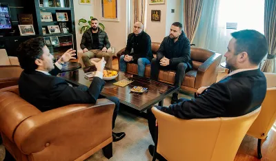 abazović sa radnicima Željezare