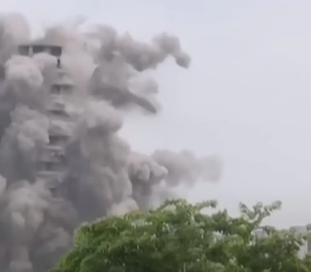 Indija: Sru&scaron;ila se zgrada, strahuje se da je 12 ljudi zatrpano